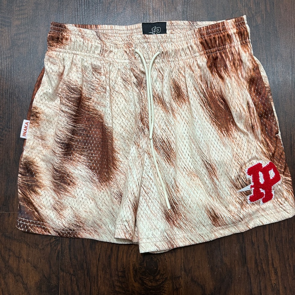INAKA SHORTS - MEDIUM